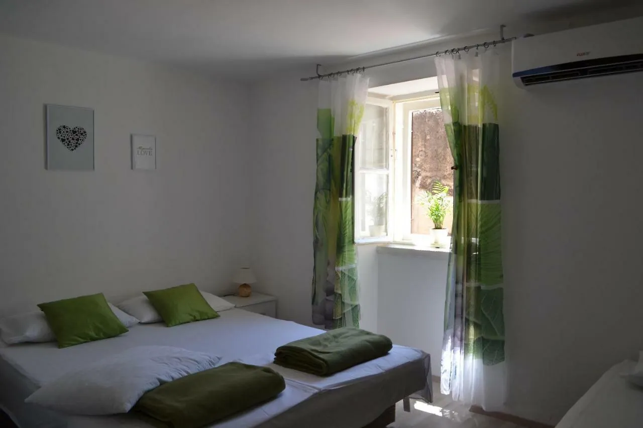 Relaxing Apartment Carpe Diem Split
